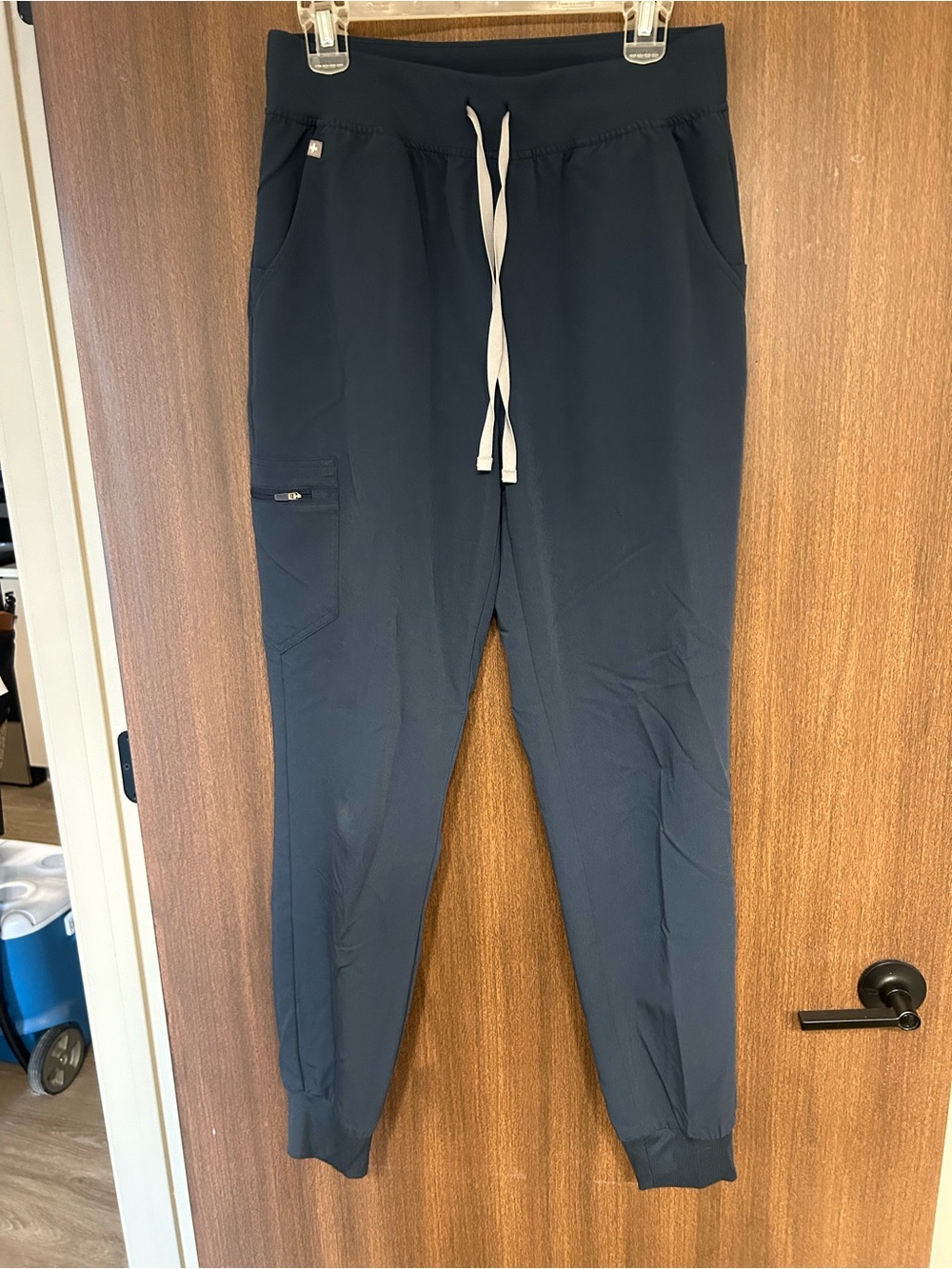 Figs Women’s Dark Harbor Jogger Scrub Pants